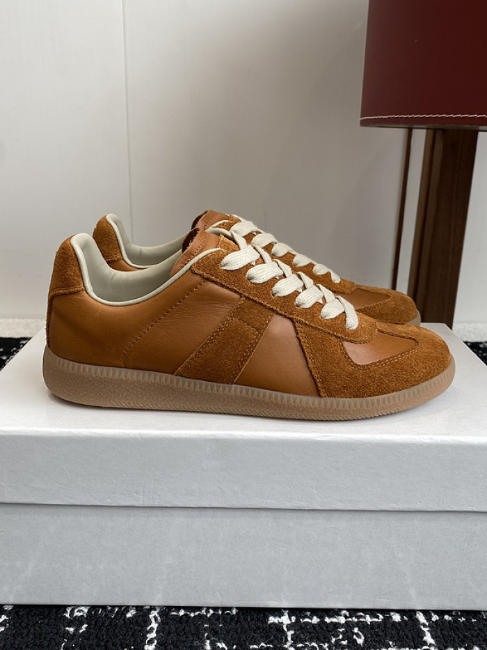 MAISON MARGIELA CALFSKIN S57WS0303