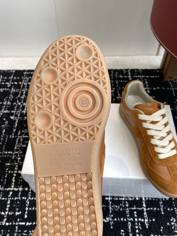 MAISON MARGIELA CALFSKIN S57WS0303
