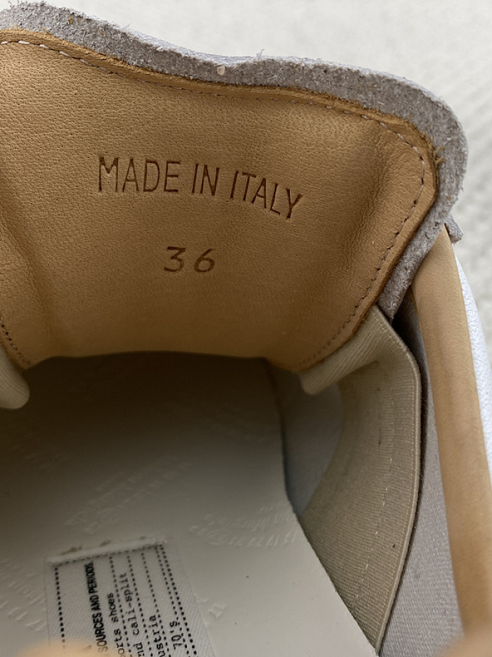 MAISON MARGIELA CALFSKIN S57WS0237