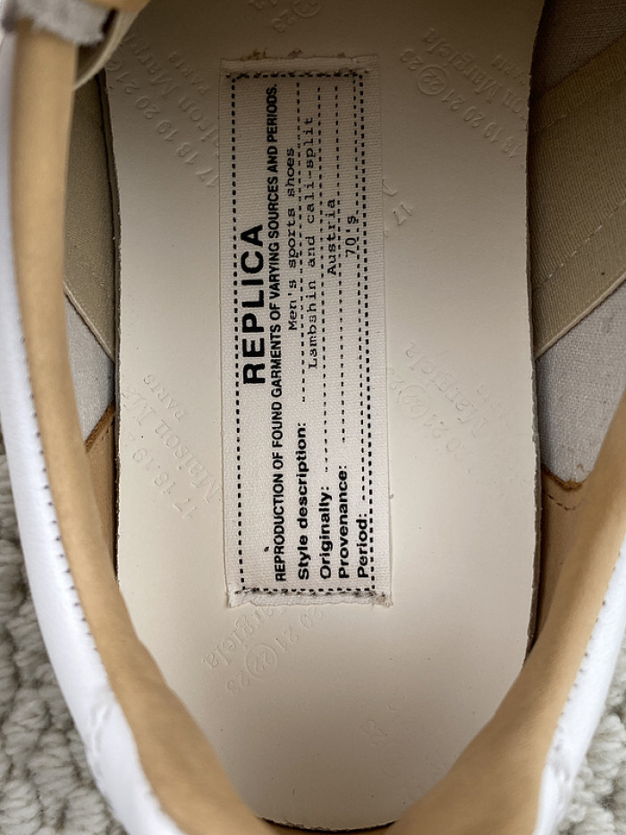 MAISON MARGIELA CALFSKIN S57WS0237