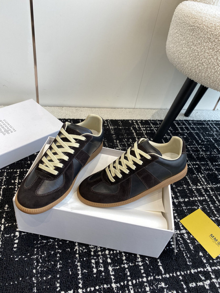 MAISON MARGIELA CALFSKIN S57WS0290