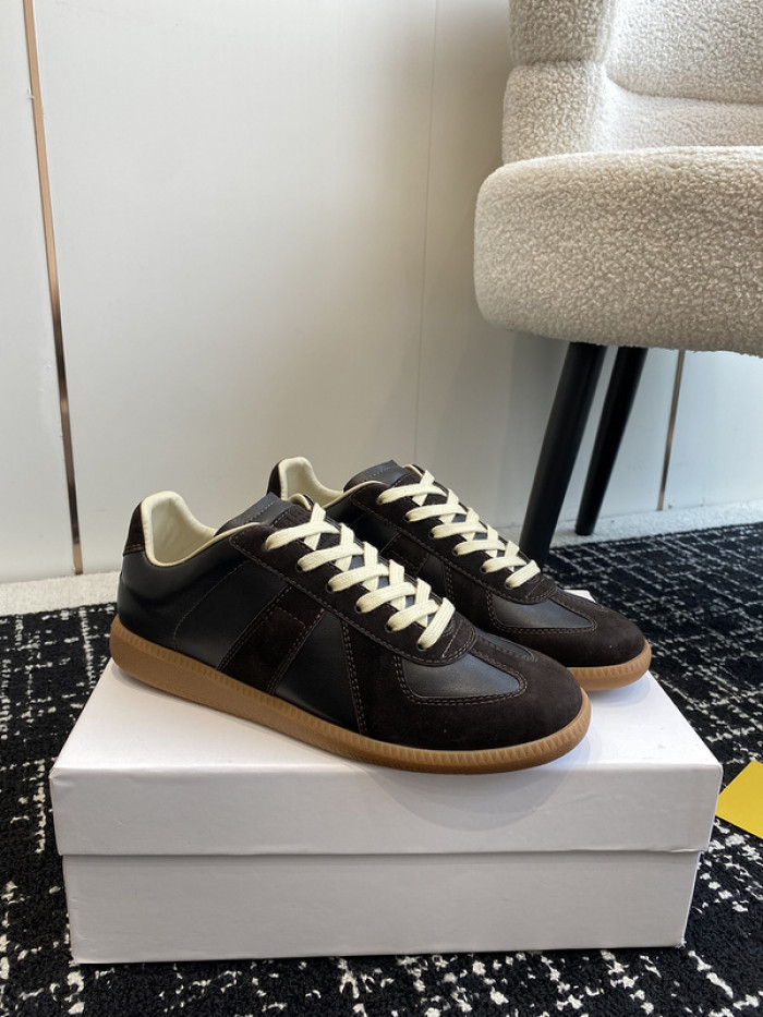 MAISON MARGIELA CALFSKIN S57WS0290