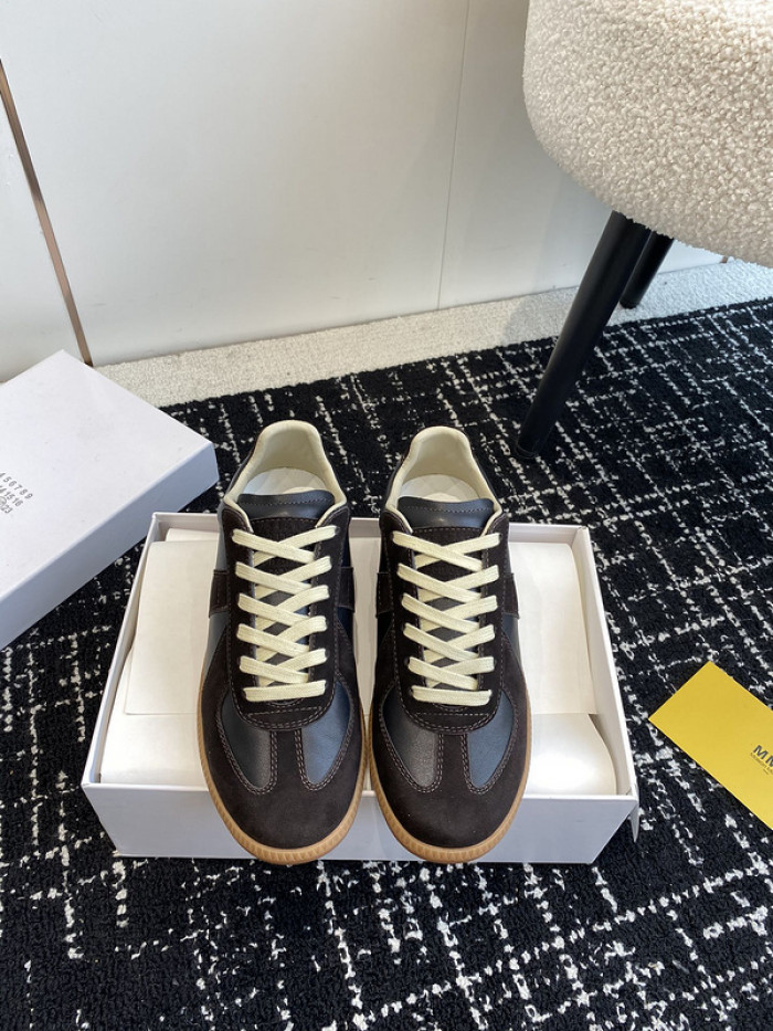 MAISON MARGIELA CALFSKIN S57WS0290