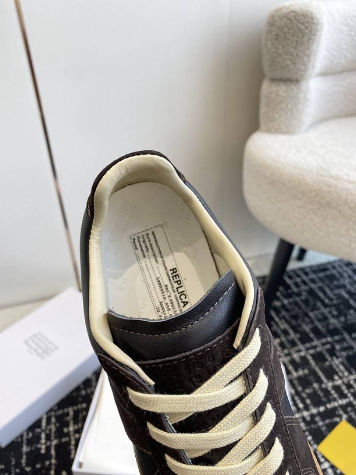 MAISON MARGIELA CALFSKIN S57WS0290