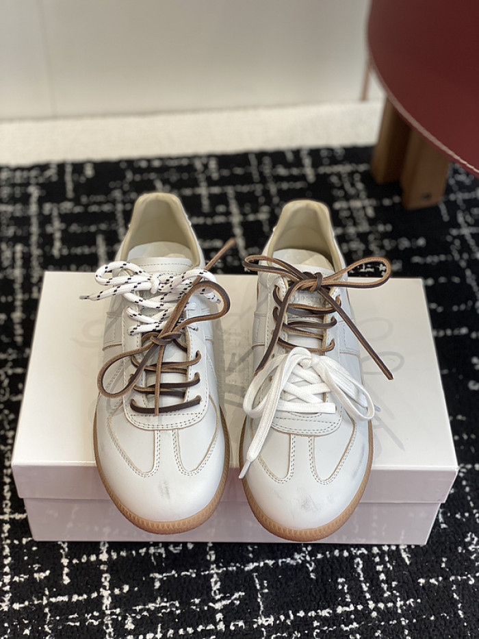 MAISON MARGIELA CALFSKIN S57WS0314