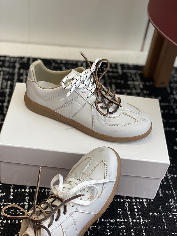 MAISON MARGIELA CALFSKIN S57WS0314