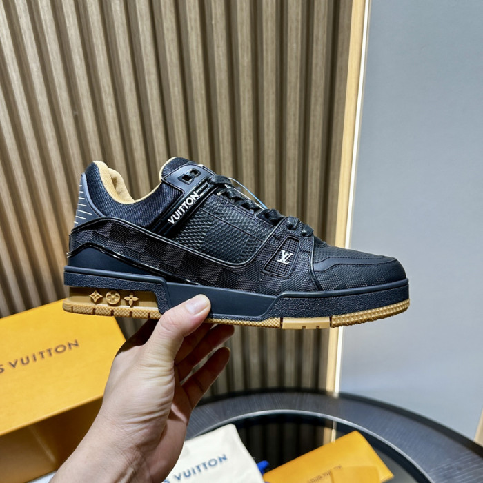 LV snekaers L0000583