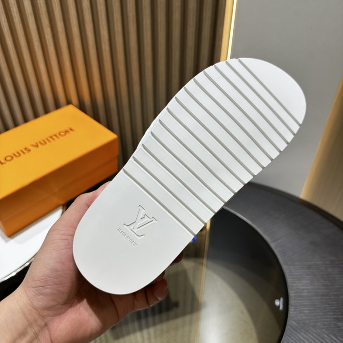 L&V sandal 190