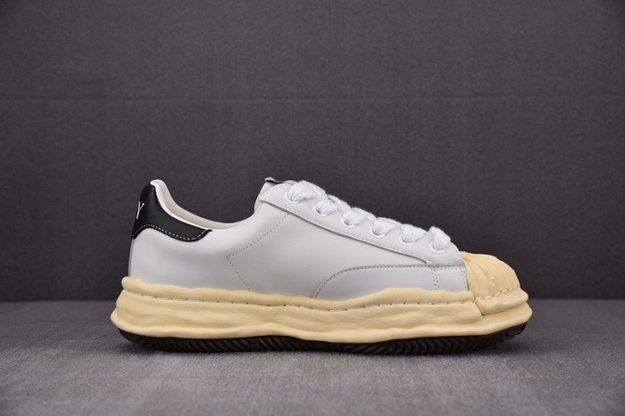 MAISON MIHARA YASUHIRO SNEAKER MMYS45