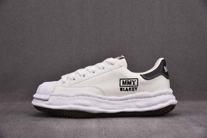 MAISON MIHARA YASUHIRO SNEAKER MMYS06