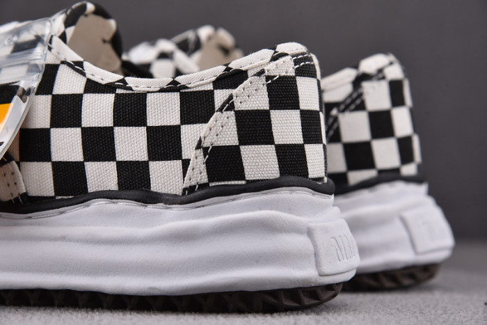 MAISON MIHARA YASUHIRO SNEAKER MMYS13