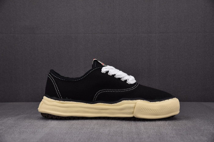MAISON MIHARA YASUHIRO SNEAKER MMYS35