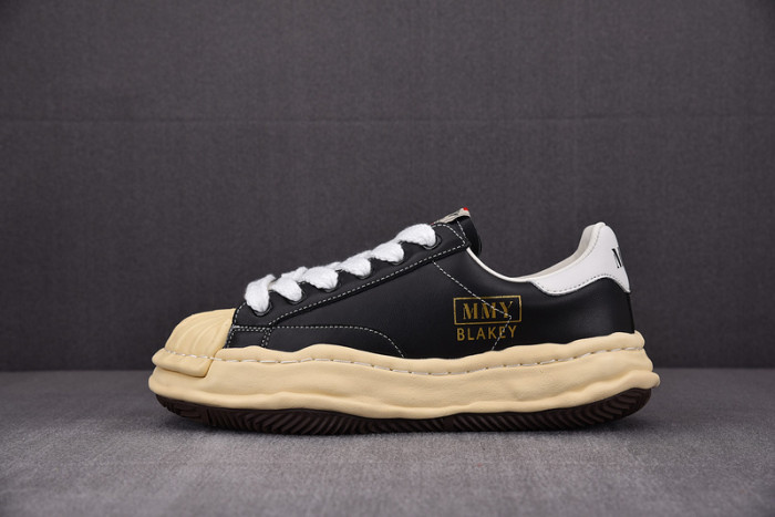 MAISON MIHARA YASUHIRO SNEAKER MMYS47