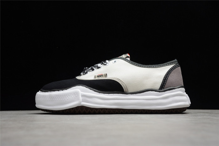 MAISON MIHARA YASUHIRO SNEAKER MMYS52