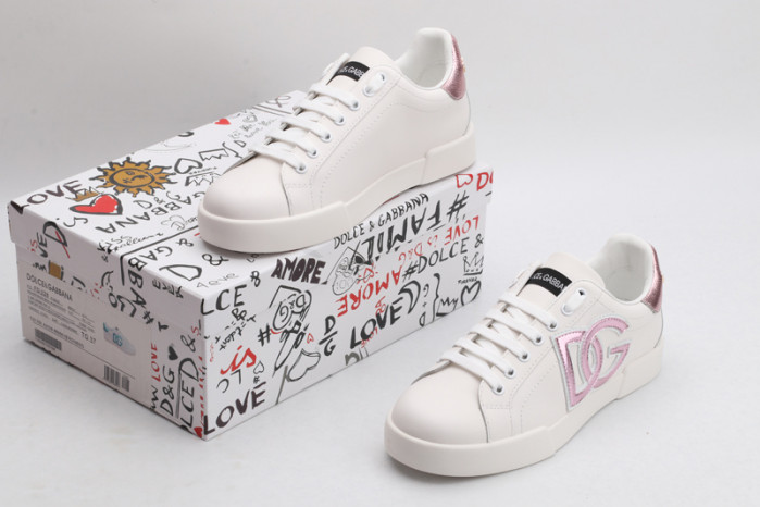 DG Sneaker15