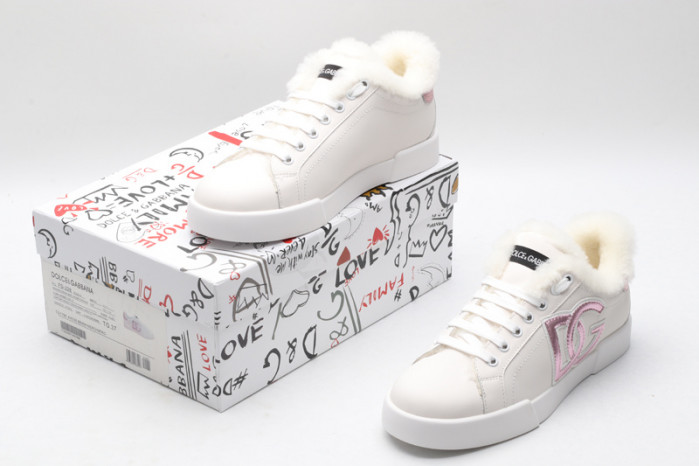 DG Sneaker33