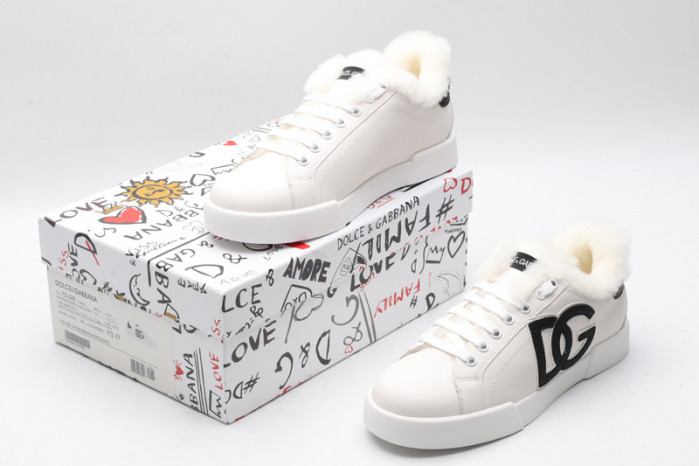 DG Sneaker35