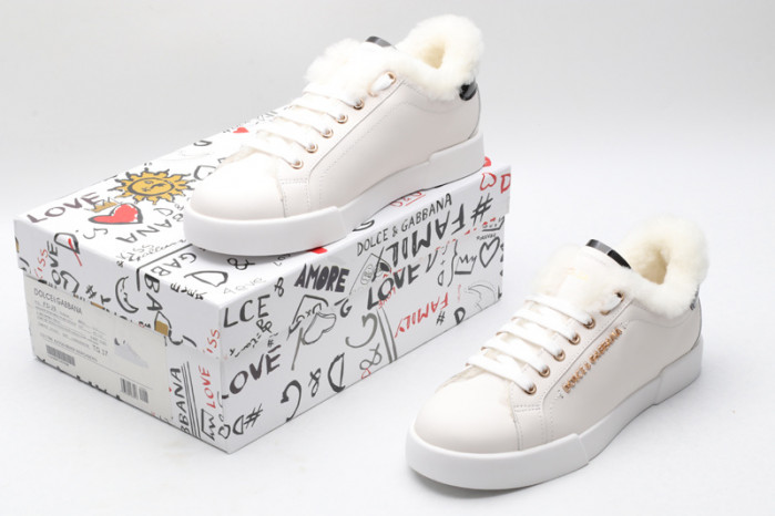 DG Sneaker37