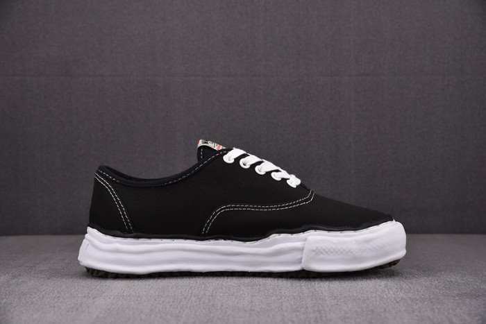 MAISON MIHARA YASUHIRO SNEAKER MMYS10