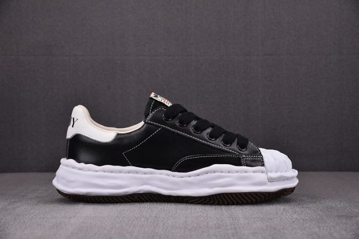 MAISON MIHARA YASUHIRO SNEAKER MMYS16