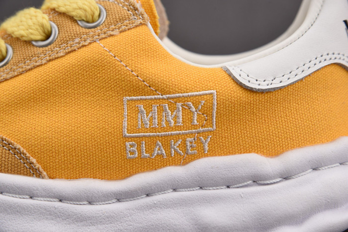 MAISON MIHARA YASUHIRO SNEAKER MMYS26
