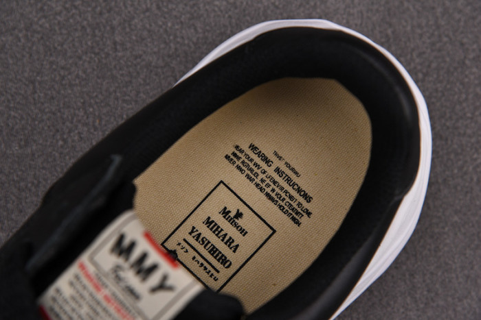 MAISON MIHARA YASUHIRO SNEAKER MMYS32