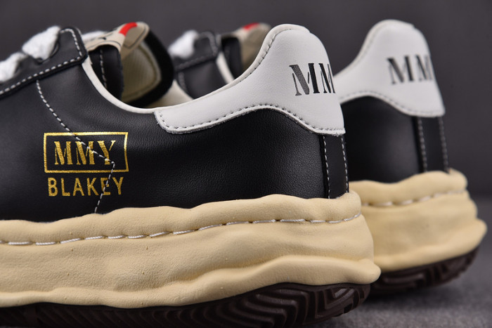 MAISON MIHARA YASUHIRO SNEAKER MMYS47