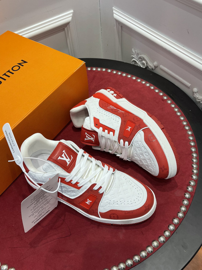 LV snekaers L000063