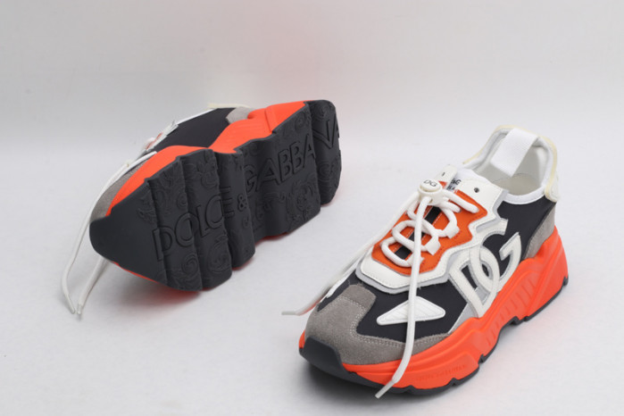 DG Sneaker09