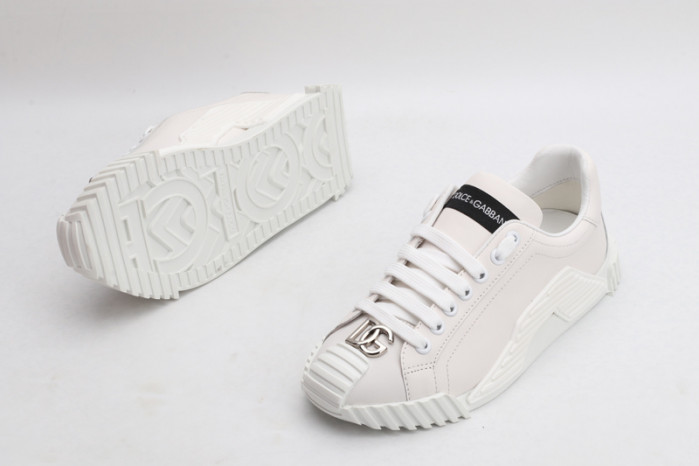 DG Sneaker10