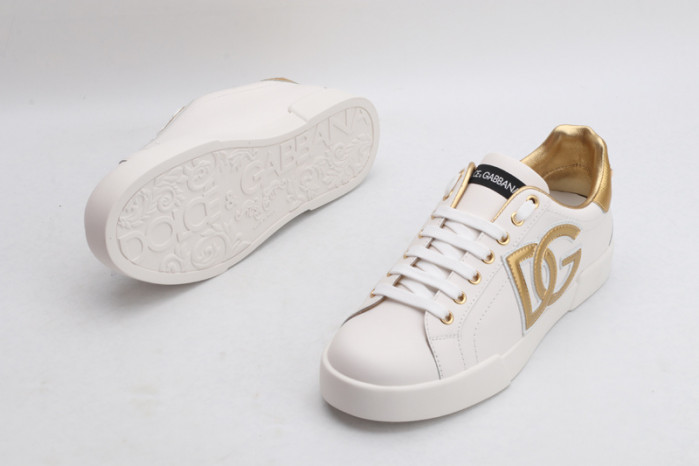 DG Sneaker18