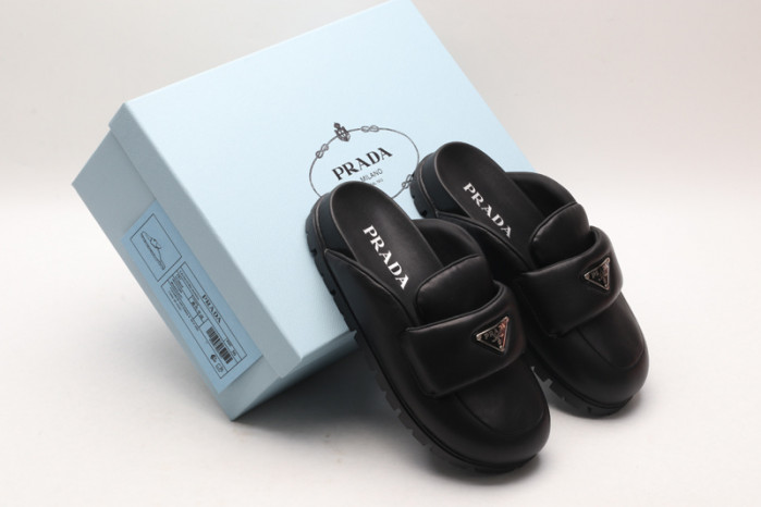 PRAD* SNEAKERS