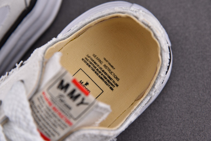 MAISON MIHARA YASUHIRO SNEAKER MMYS36