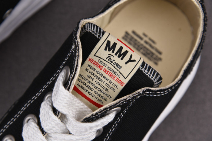 MAISON MIHARA YASUHIRO SNEAKER MMYS01