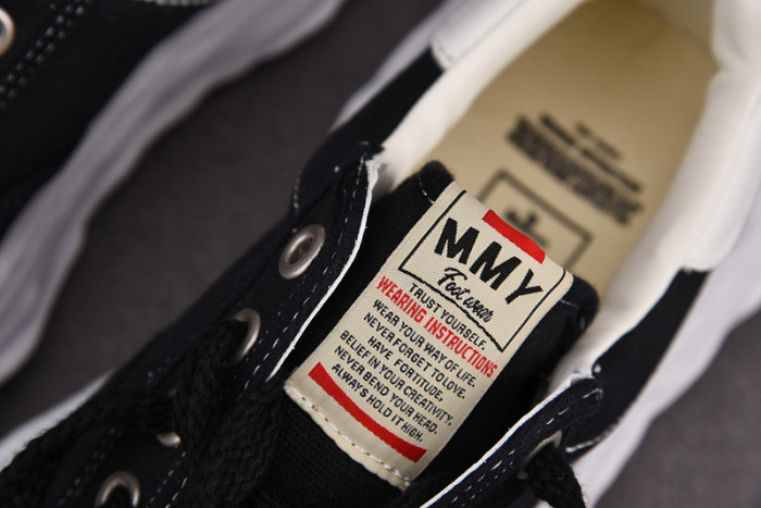 MAISON MIHARA YASUHIRO SNEAKER MMYS03