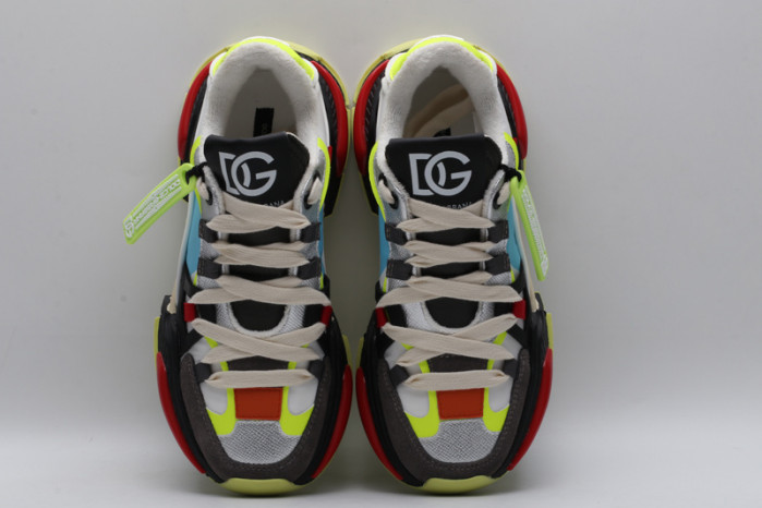 DG Sneaker22