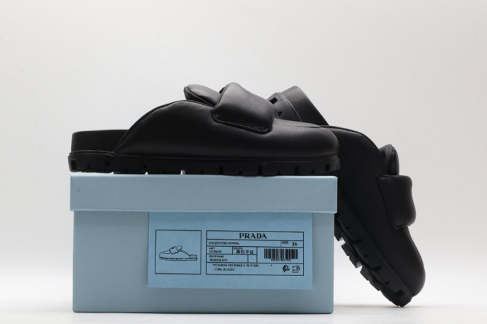 PRAD* SNEAKERS