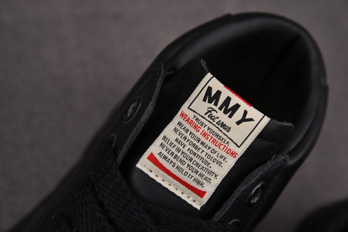 MAISON MIHARA YASUHIRO SNEAKER MMYS22