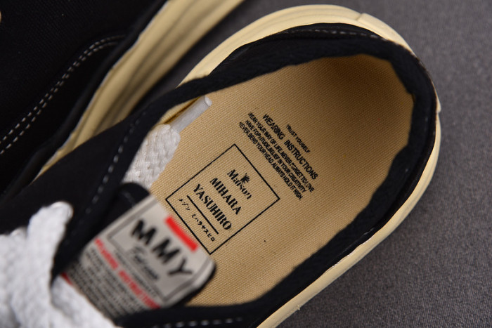 MAISON MIHARA YASUHIRO SNEAKER MMYS35