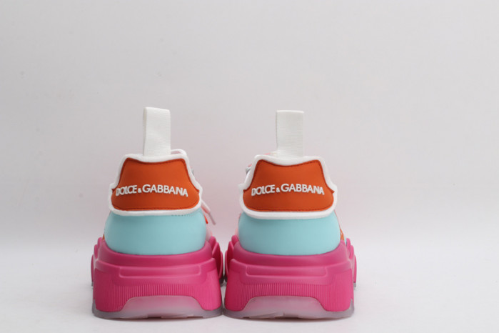 DG Sneaker01