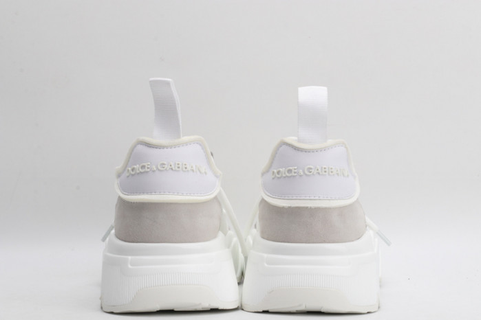 DG Sneaker07