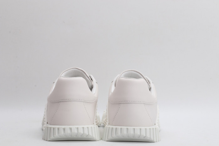 DG Sneaker10