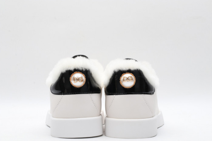 DG Sneaker37