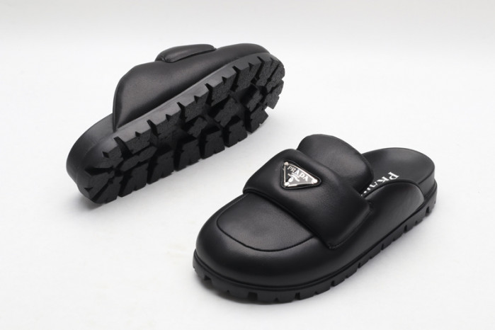 PRAD* SNEAKERS