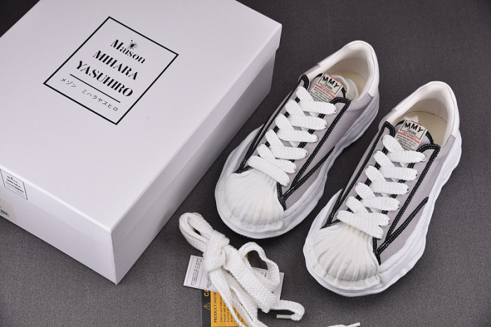 MAISON MIHARA YASUHIRO SNEAKER MMYS42