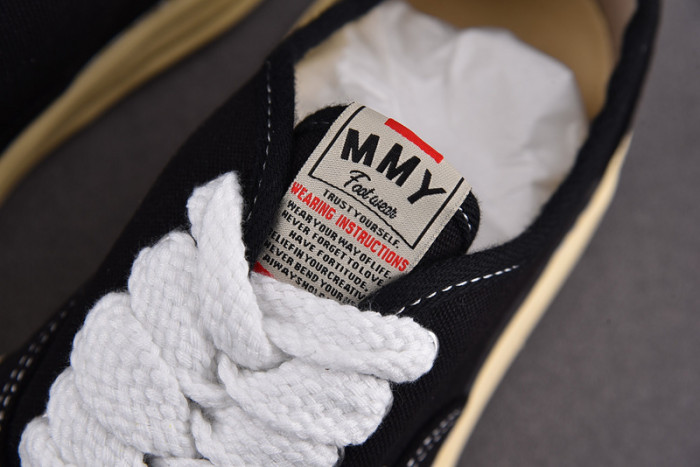 MAISON MIHARA YASUHIRO SNEAKER MMYS35