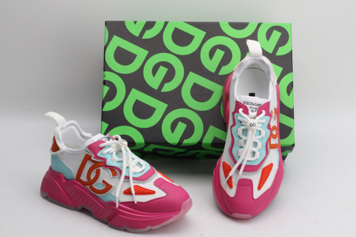DG Sneaker01