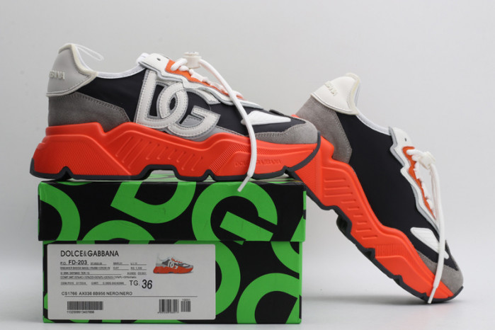 DG Sneaker09