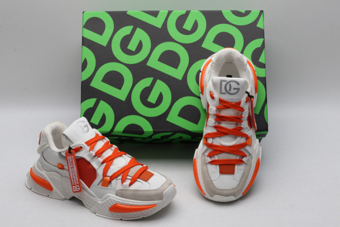 DG Sneaker19