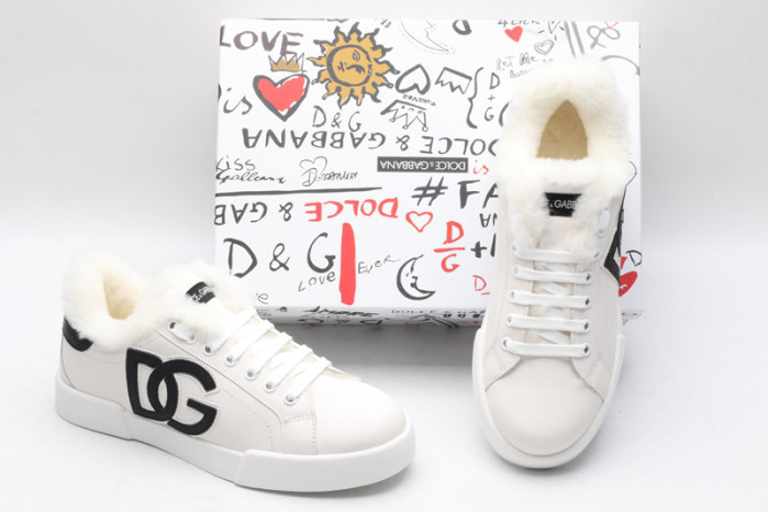 DG Sneaker35